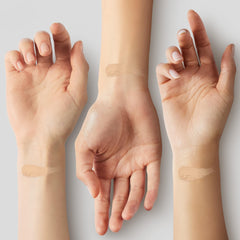 Covergirl - Simply Ageless Instant Wrinkle Defying Foundation With Hyaluronic Complex, Vitamin C, and Niacinamide - SPF 28, 100% Cruelty-Free