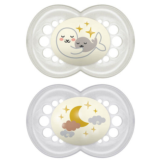 MAM Original Baby Pacifiers 6-16 Months, Binky For Newborn Babies, BPA-Free Skin Soft Silicone Nipple, Glows In The Dark, Developed With Medical Experts, 4 Pack, Made in Europe