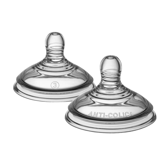Tommee Tippee Advanced Anti-Colic Baby Bottle Nipples, Fast Flow, 0m+, Pack of 2 Soft Silicone Breast-Like Bottle Nipples for Natural Latch