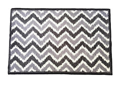 Bacati Mix N Match Ikat Zigzag Nylon High Pile Plush Rug, Grey/Steel, 24" X 36"