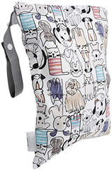 Itzy Ritzy IR-WBMH8304 Travel Happens Medium Sealed Wet Bag with Handle, Raining Cats and Dogs